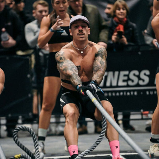 HYROX: Por qué tus manos van a fallar antes que tus piernas (y cómo evitarlo)